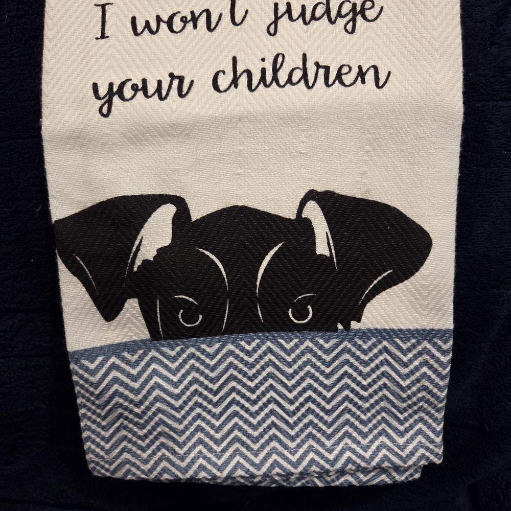 TWO Dog Themed Kitchen Towels NWT - Picture 3 of 8